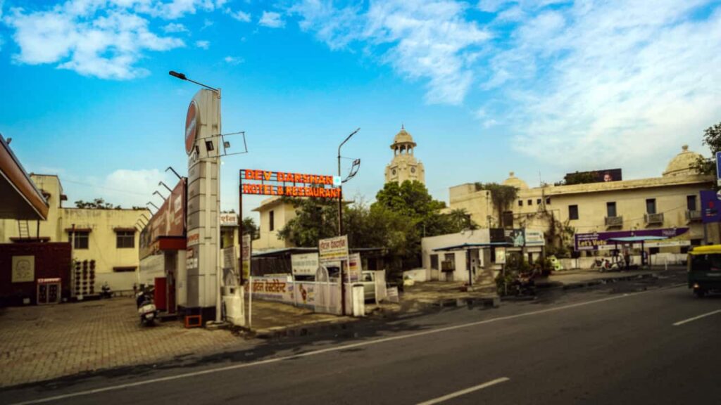 Devdarshan Hotel Restaurant